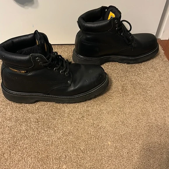 Men’s caterpillar work boots - Picture 3 of 5